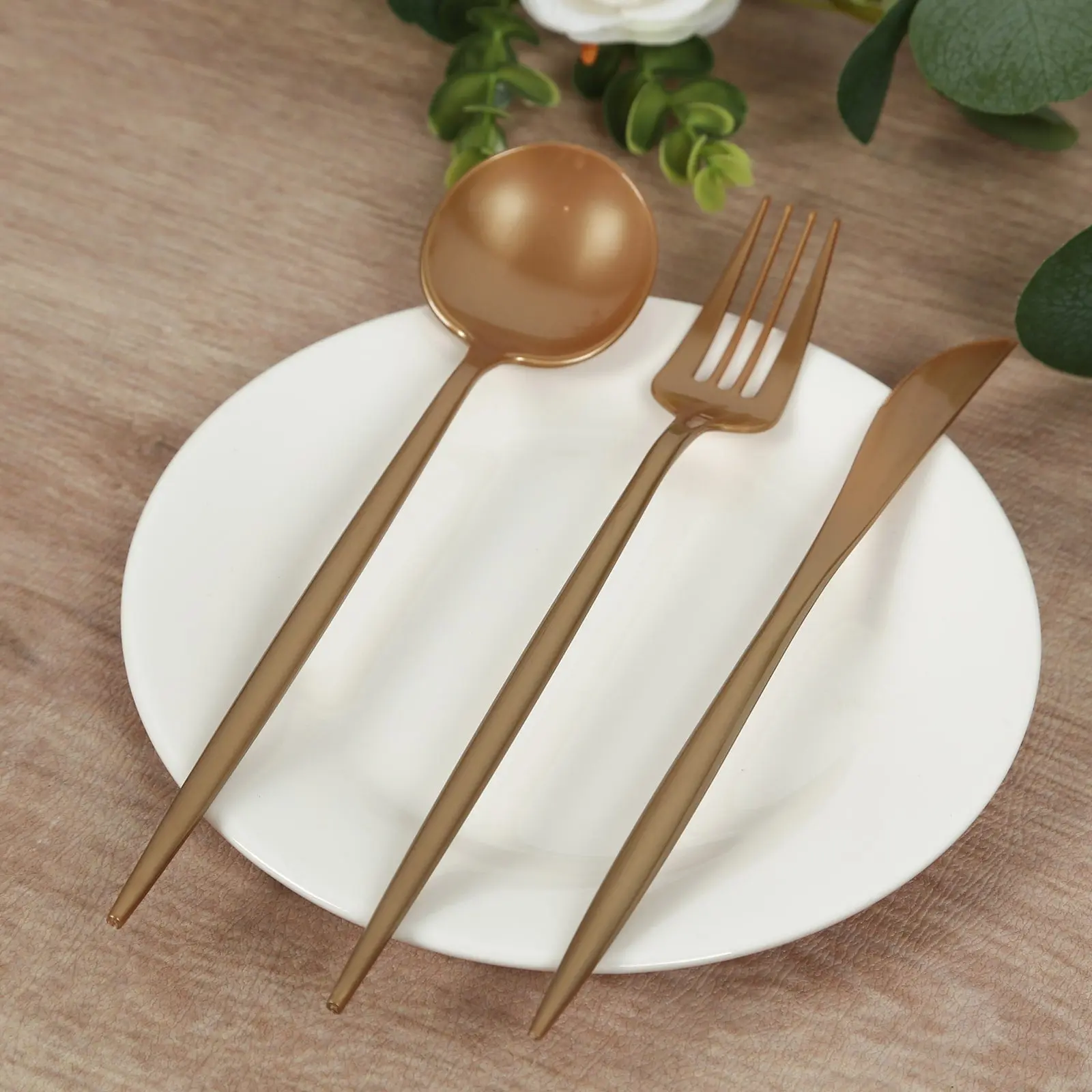 60-Pack Sturdy Gold Premium Disposable Plastic Flatware Utensil Set, Sleek Cutlery, Disposable Dinnerware Set for Weddings, Party Events, Flatware Set