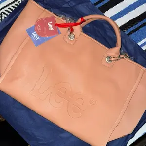 Large Lee handbag