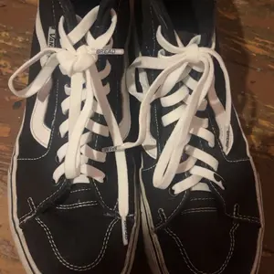 Product Review of Bread No-Tie Elastic Shoelaces – Slip-On Magic for Sneakers & Running Shoes from E**