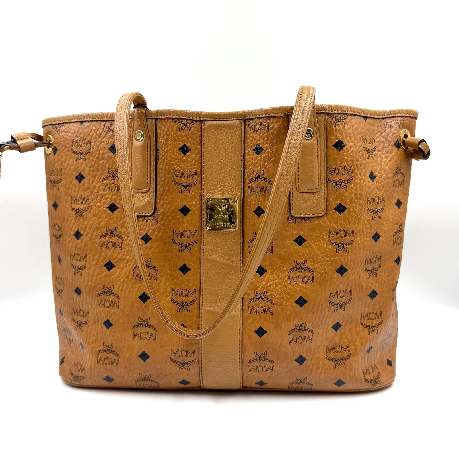 Pre-owned MCM As Shown tote bags HZ 6212 Visetos Reversible Liz Shopper Tote 26.07.09