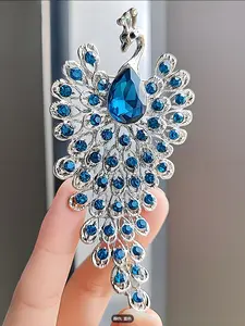 New Full Diamond Fringe Peacock Brooch, Elegant Party Accessory, Luxurious Evening Gown Pin, Sparkling Event Decoration, Lapel Brooch