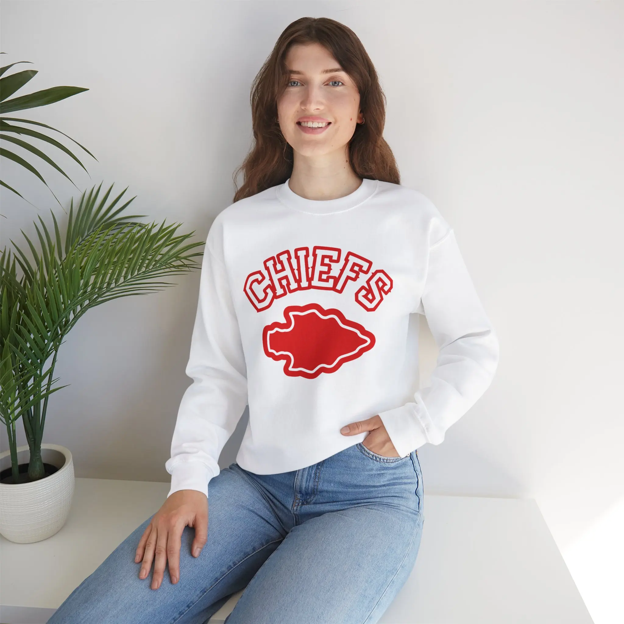 CHIEFS Unisex Heavy Blend™ Crewneck Sweatshirt