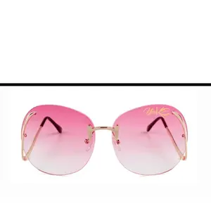 NovaKGlassesForLashes, stylish shades made for lash extensions