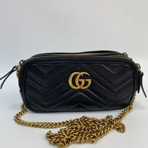Pre-owned GUCCI LEATHER Shoulder Bags GG Marmont Matelassé Mini Chain Camera Bag 【BF 12Z】XP02143
