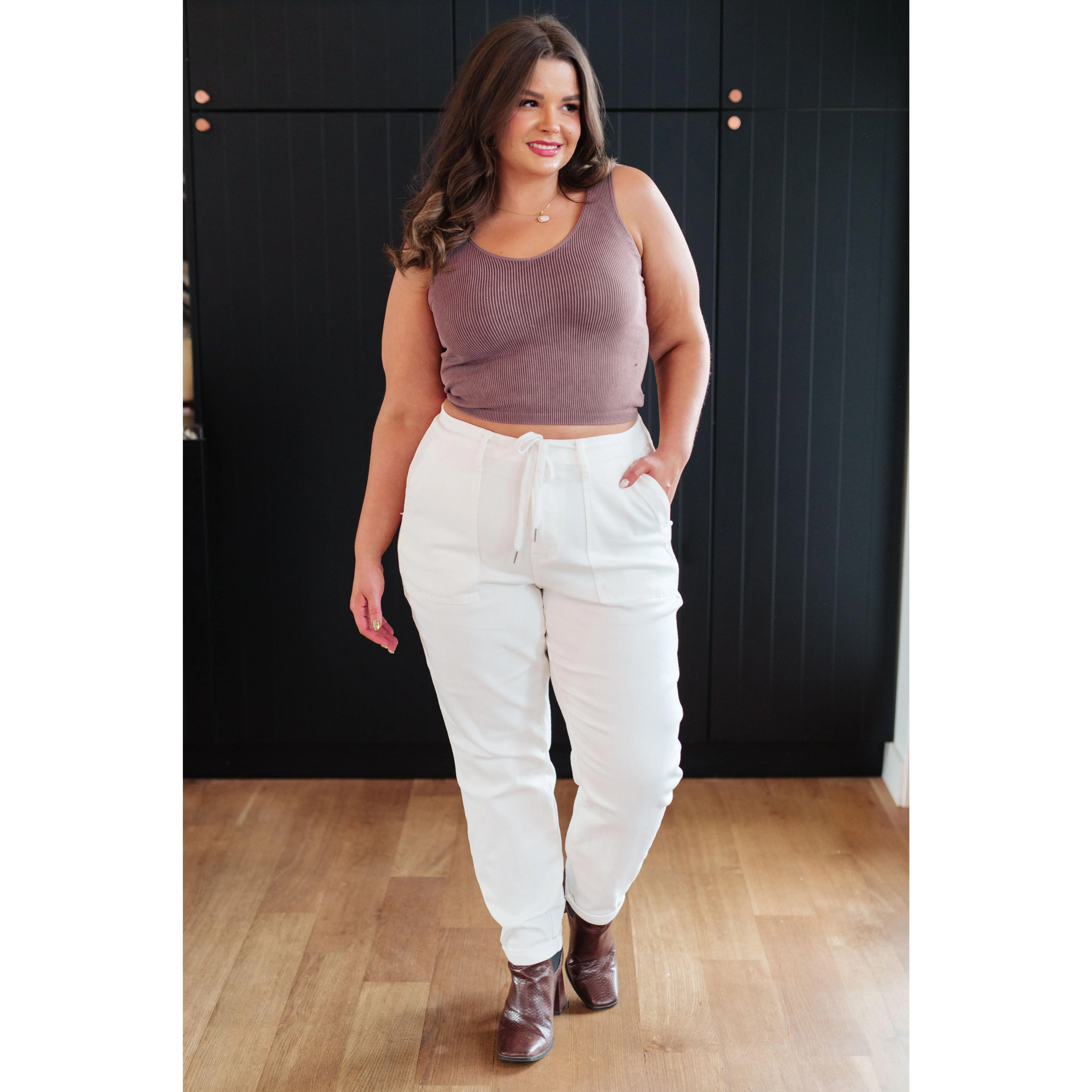 Charlene High Rise Contrast Thread Jogger in Ecru