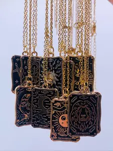 Fashion Trendy Creative Tarot Design Pendant Necklace, Fashion Jewelry for Party, Daily Clothing Decor, Trendy All-match & Exquisite Jewelry for Birthday Gift, Dainty Layering Jewelry
