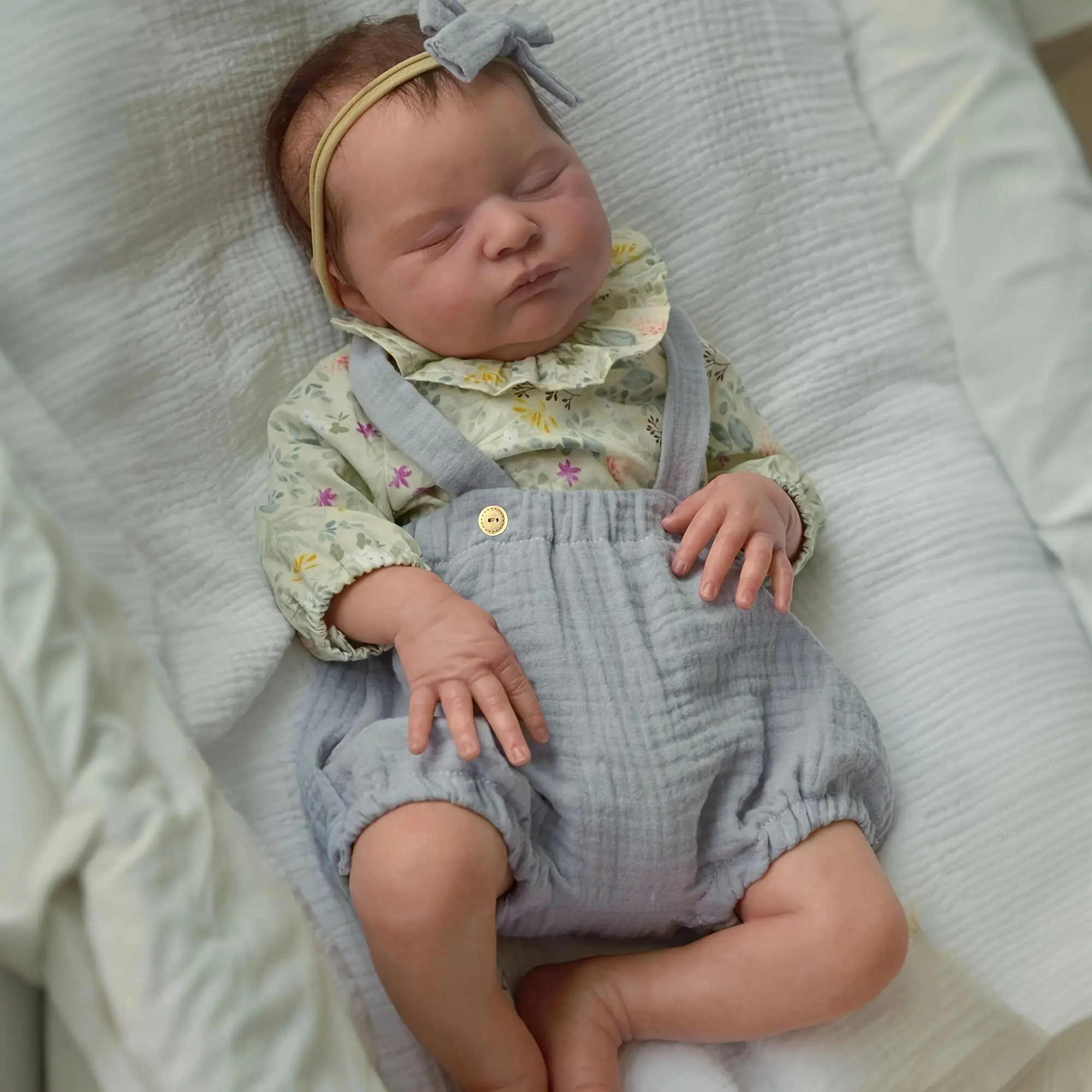 GUESSBELLY 50cm Cloth Body Soft Vinyl Limbs Newborn Baby Doll 20inch Asleep Reborn Baby Girl Art Birthday Gift Lifelike Play House Toy Collectable Humanoid Dolls
