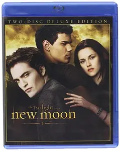 USED Book - The Twilight Saga: New Moon (Two-Disc Deluxe Edition) [Blu-ray] (Blu-ray) - english