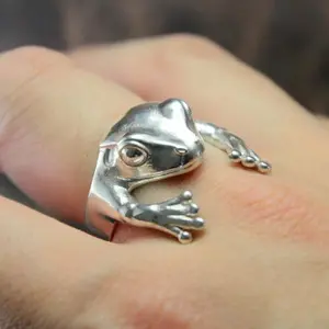 Vintage Thai silver frog ring, silver frog open ring, frog ring.