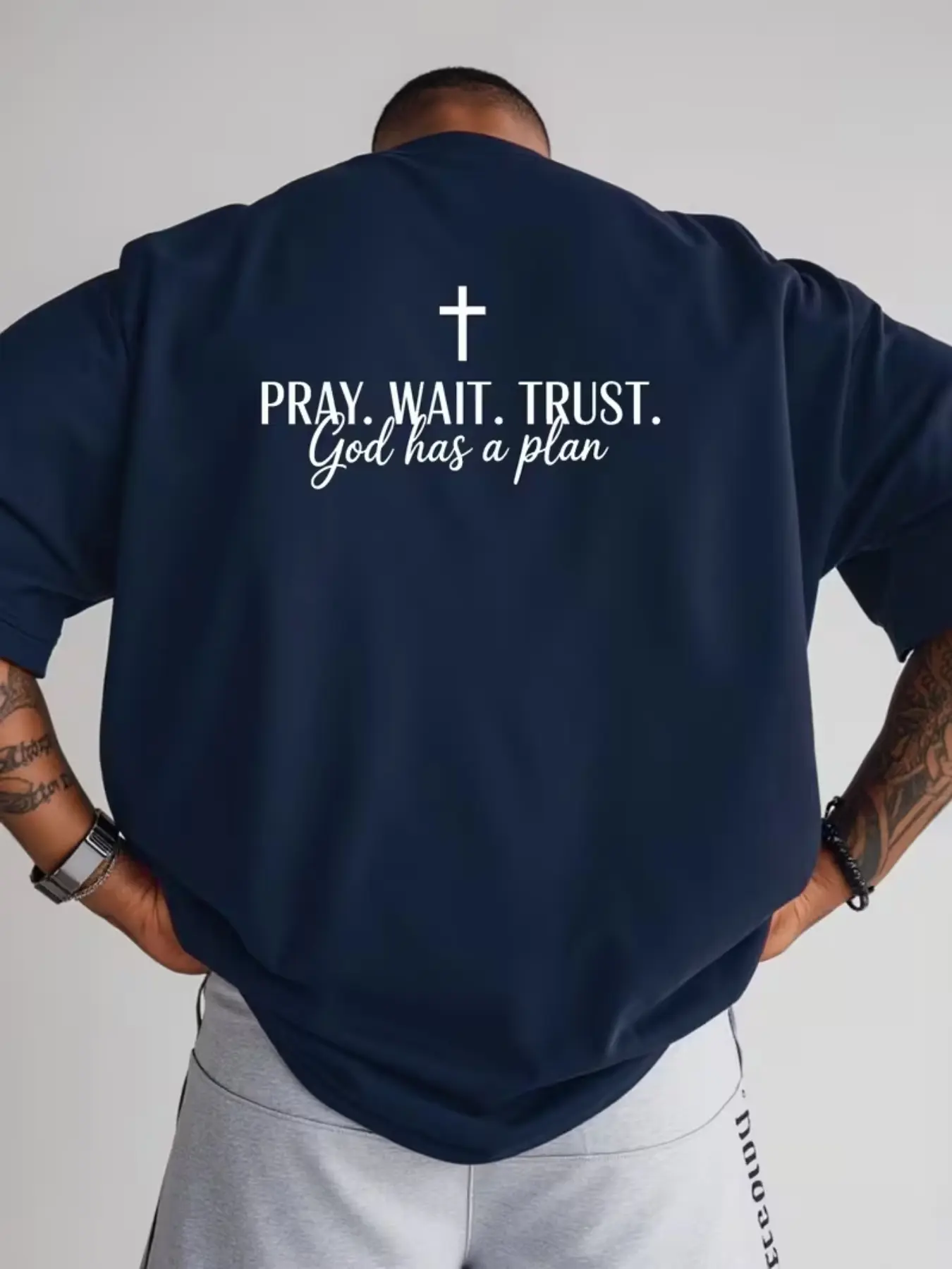 Men's Blue Praying & Waiting God Has Plans Print Long T-Shirt Tops, Menswear, Loose Fit Baggy Casual Streetwear Christian Church Wear, Soft Breathable Material, Clothes