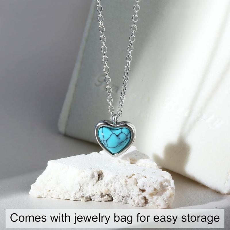 Turquoise Necklace for Women, Silver Heart Western Bohemian Style Jewelry as Anniversary Gifts, Western Turquoise Pendant Natural Stone Crystal Necklaces for Girls as Birthday Gifts-