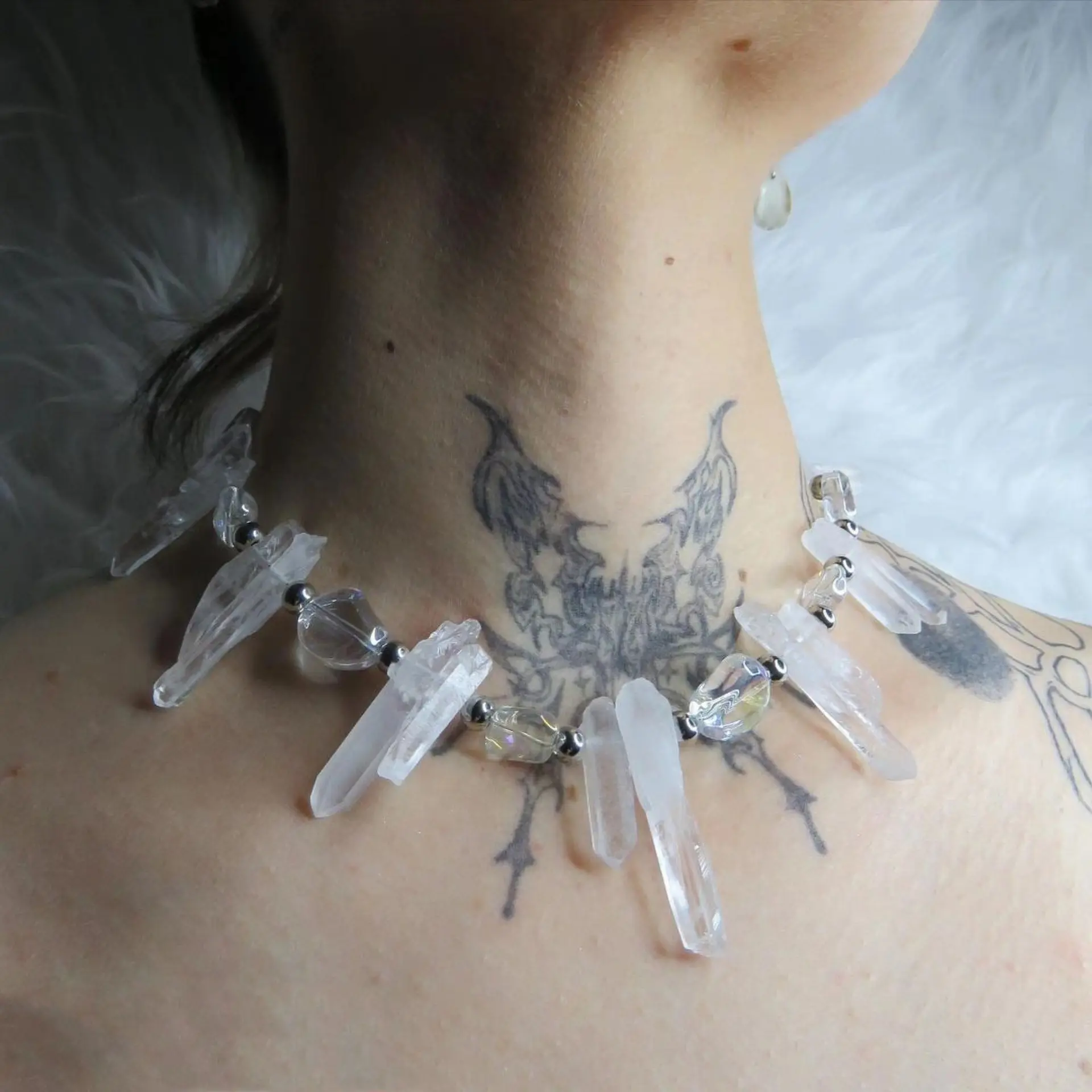 1Pc Unisex Silver Tone Titanium Steel Clear Quartz Crystal Point Choker Necklace, Witchy Bohemian Healing Spiritual Jewelry for Everyday, Festival & Halloween Wear, Birthday Gifts daily party gift
