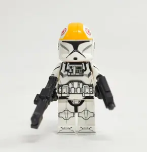 SW Phase 1 Clone Trooper Pilot Custom Minfigure with Custom Blasters