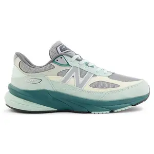 New Balance 990v6 MiUSA Community Mint (men) by StockX