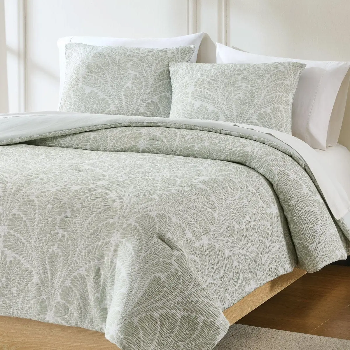 Lush Decor Willow Garden Restorative Gauze Jacquard Comforter Set - 3-Piece Decorative Bed Cover Complete Bedding Set with Woven Pattern, Organic Texture for Modern Farmhouse, Coastal Decor, Decorative Bedding Set, Bed Cover Set