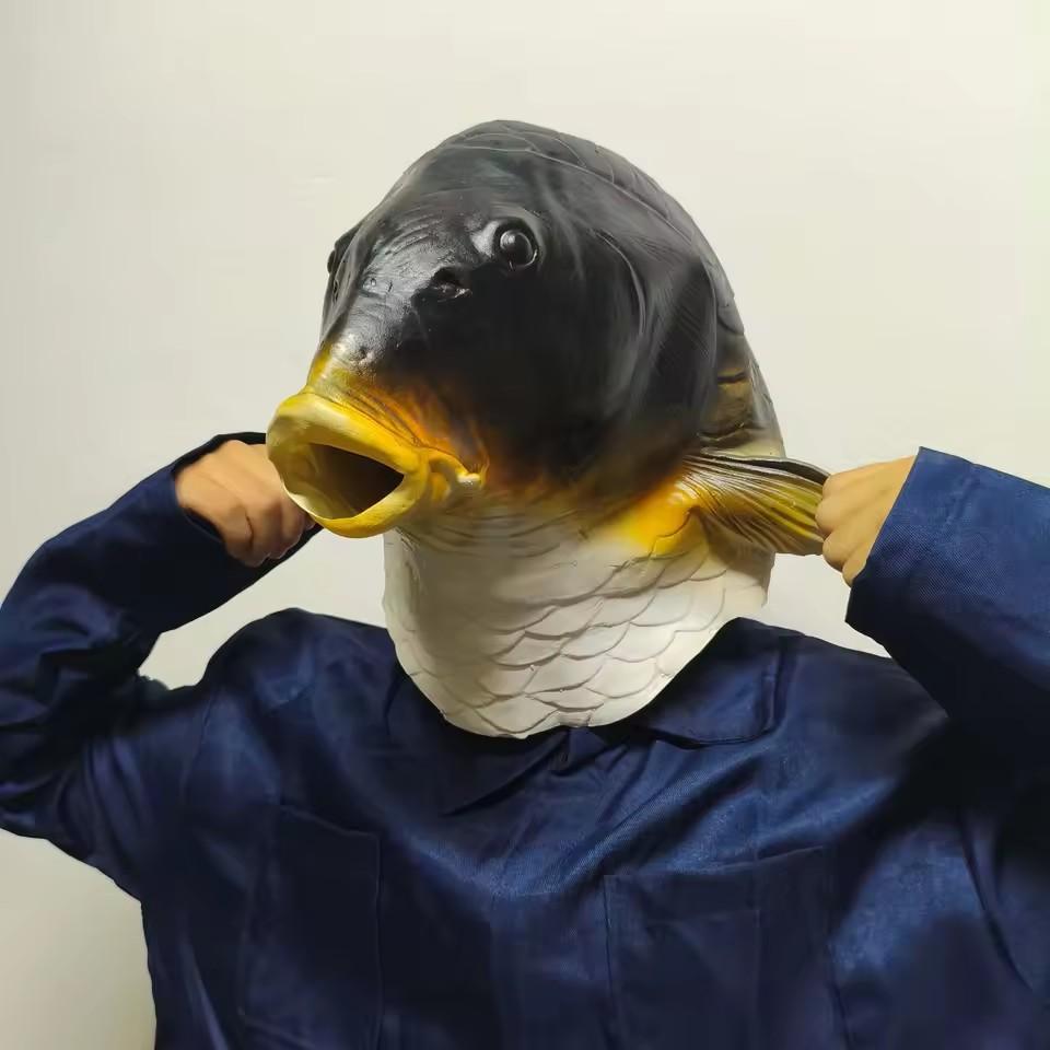 Funny Fish Head Mask Funny Latex Animal Costume Prop for Halloween Cosplay Party Masquerade Carnival Easter Prank Gift for Adult whimsical design
