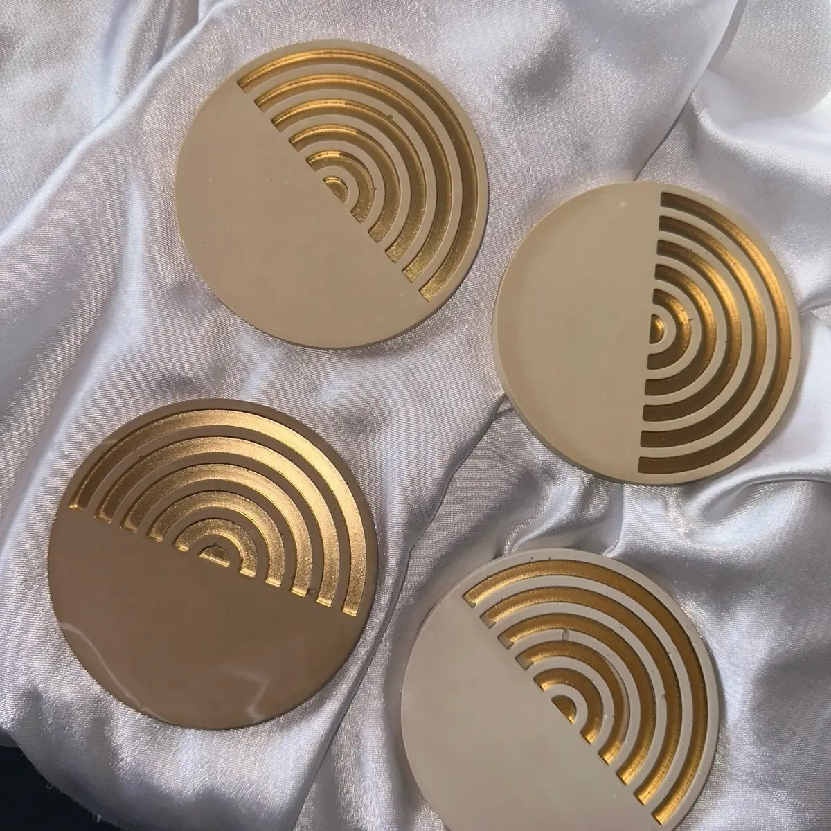 Tan and Gold Stone Coasters | 4 Piece Concrete Coasters | Multi-Tone Concrete Coasters | Round Coasters | Rainbow Coaster