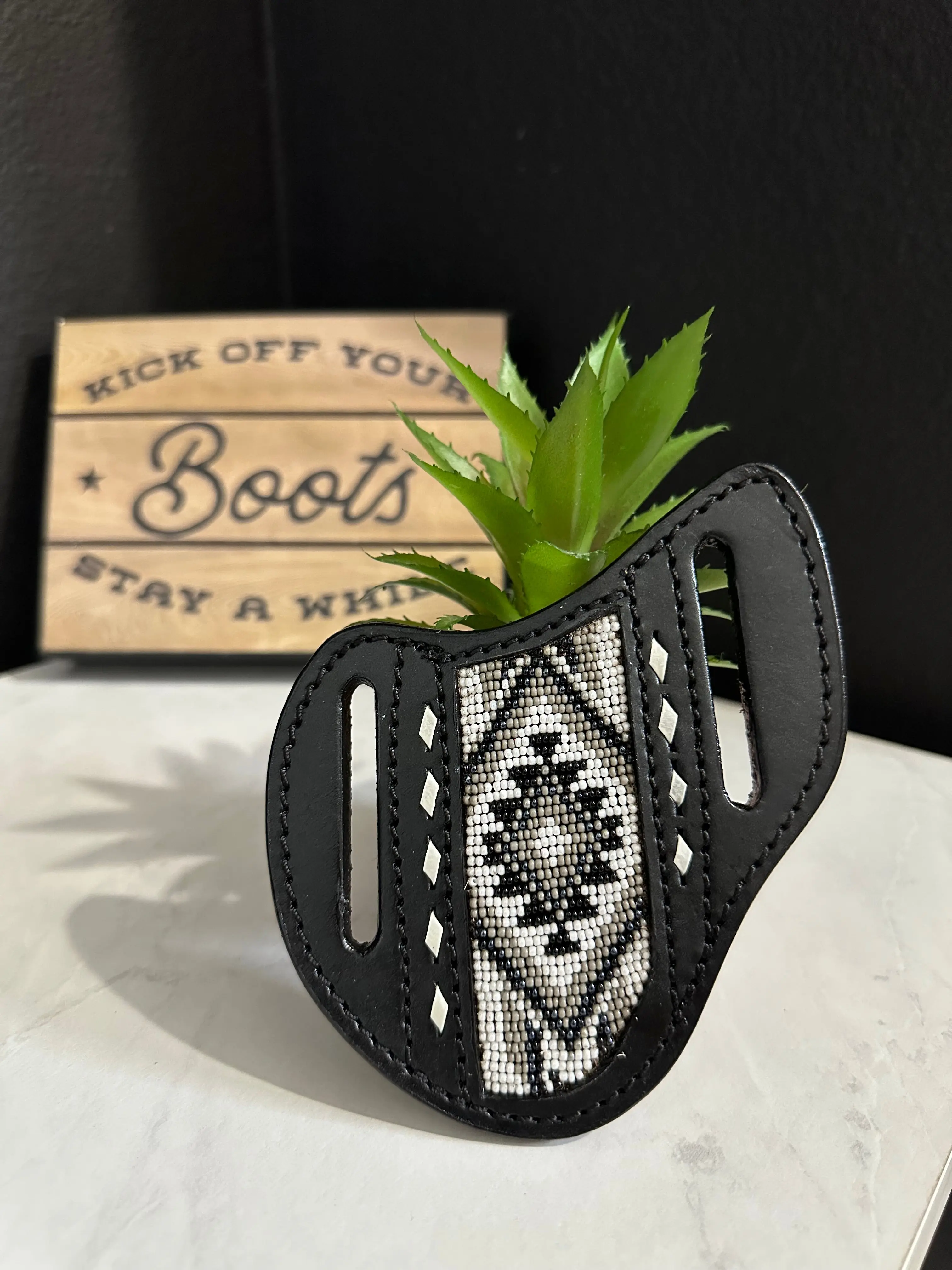 Belt Leather K Sheath-2027 with Black and White Design, Includes Clasp, Compact and Versatile Accessory