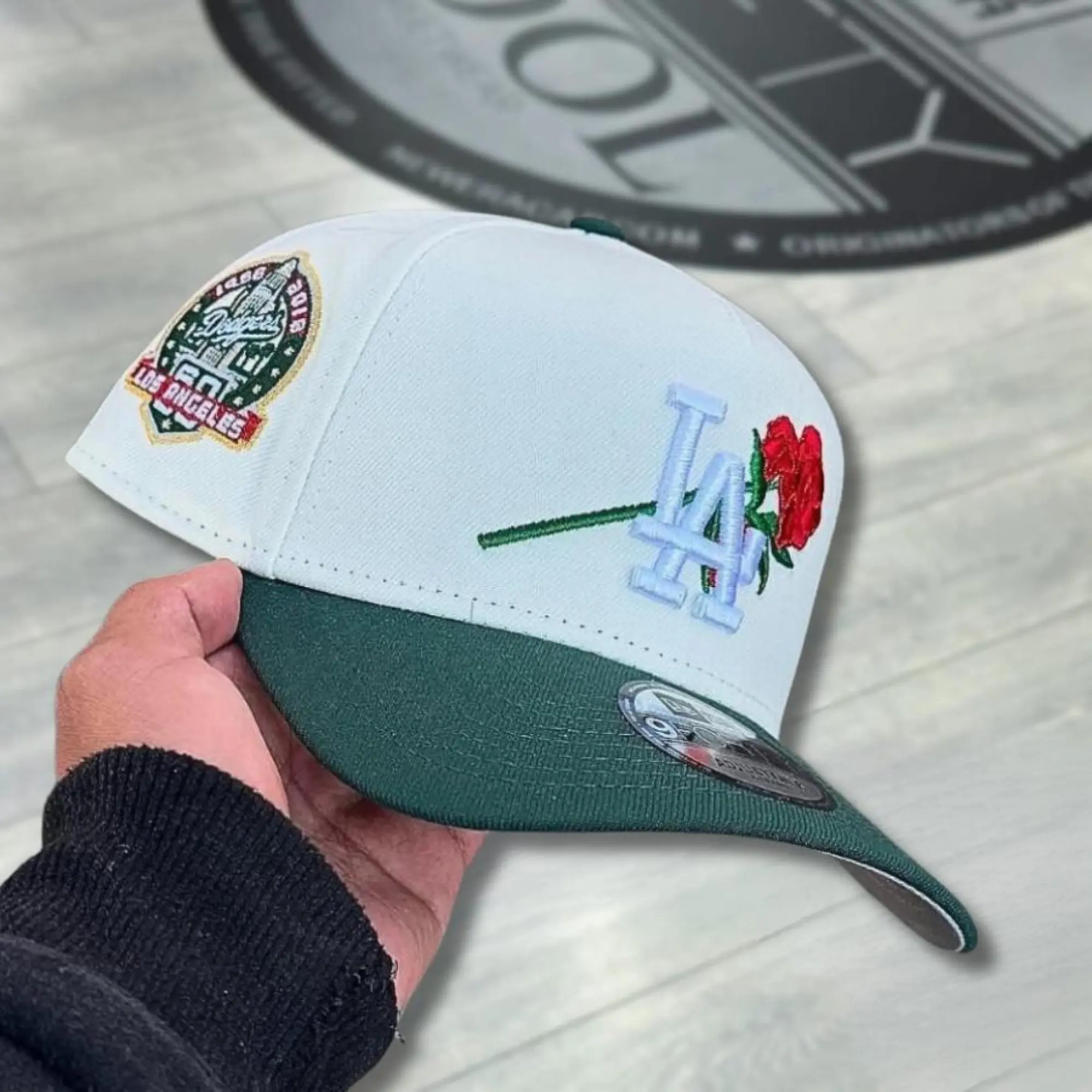 New Era MLB Embroidered Baseball Cap – 59FIFTY Adjustable Snapback Hat with NY Yankees & LA Dodgers Logo, Flat Brim Design, Unisex Streetwear Essential for Everyday Fashion