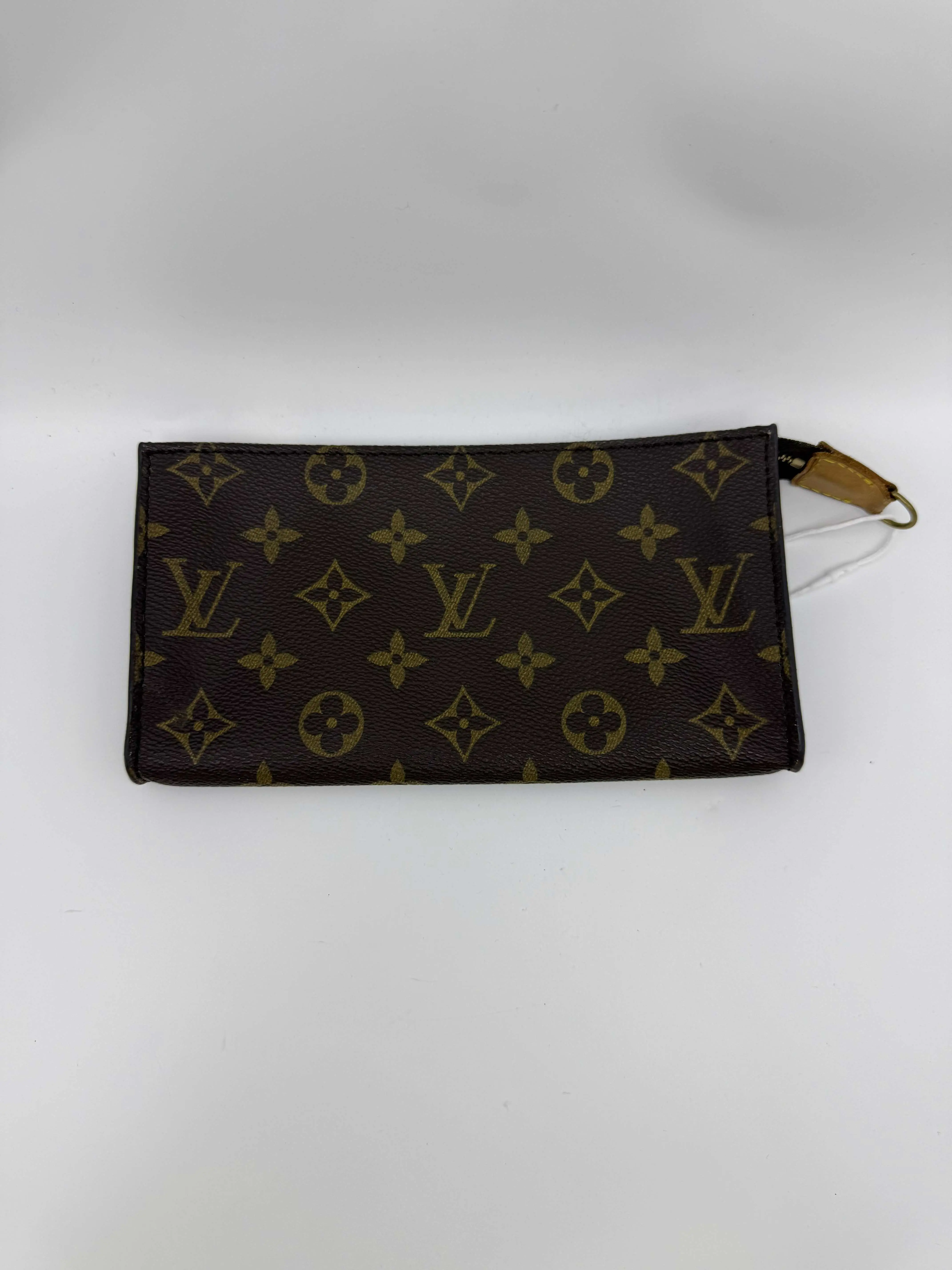 Pre-owned Louis Vuitton Brown Monogram Canvas Pouch, Classic Leather Crossbody Bag with Gold Accents, Backed by 6 Year Luxury Resale Expertise, Crossbody Bags