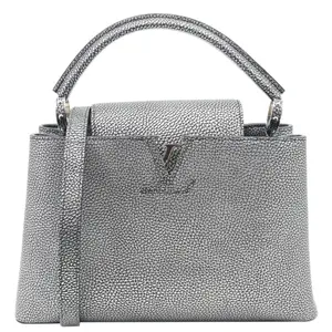 Pre-owned Louis Vuitton Leather Crossbody Bags Capucines PM Chrome Taurillon Metallic Crossbody Bag Silver