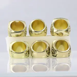 G R 6 RING AND BOX Jewelry ring, personalized ring, solid wood with a box