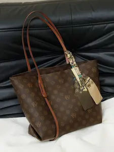 Large Capacity Handbag Women's Bag 2026 New European and American Fashion Print Tote Bag, Versatile Large Capacity Shoulder Bag, Casual Retro Women's Bag