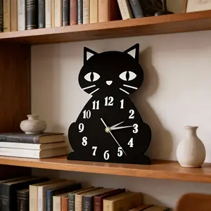 Retro vinyl record wall clock, for home decoration, hotel decoration, office decoration, study room decoration, festival celebration gifts, birthday gifts, graduation gifts, tabletop ornaments, artistic ornaments
