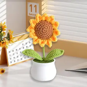 Crochet Sunflower Home Office Desk Decoration, Fun Crochet Sunflower Gift, Suitable for Women's Gifts