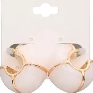 Classy Essence Hoop Earrings