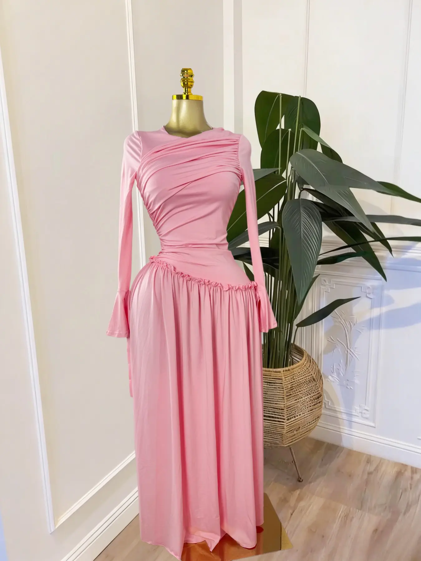 PULKRITU Elegant Chic Feminine Women's Long Sleeve O-Neck Big Swing Maxi Dress Woven, Fall & Winter Wear, Sweet Holiday Birthday Party Sexy Dress, Casual Style - TikTok Shop PULKRITU Elegant Chic Feminine Women's Long Sleeve O-Neck Big Swing Maxi Dress Woven, Fall & Winter Wear, Sweet Holiday Birthday Party Sexy Dress, Casual Style - TikTok Shop