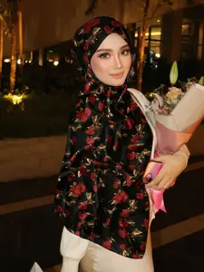 Elegant Rose Flower Chiffon Long Scarf, Casual All-Over Print, Soft Hijab for Spring & Fall, Windproof Sunscreen, Birthday Gift