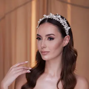 Elegant Crystal Resin Flower Hair Band - Handmade Resin Flower Hairpiece for Elegant Hair Jewelry