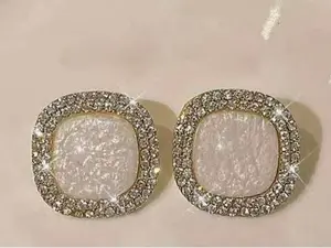 2026 Trending Luxury Square Mother of Pearl Stud Earrings for Women Sparkling Crystal Halo High End Fashion Jewelry Perfect for Wedding Party Evening Daily Wear Elegant Statement Accessory Ideal Gift for Her Girlfriend Wife Mom Sister
