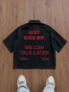 Men's Short Sleeve Zipper Shirt, Long, Just Kiss Me Slogan, Casual Wear for Men and Women, Daily Streetwear, Comfortable and Stylish, Fitted, Fashion