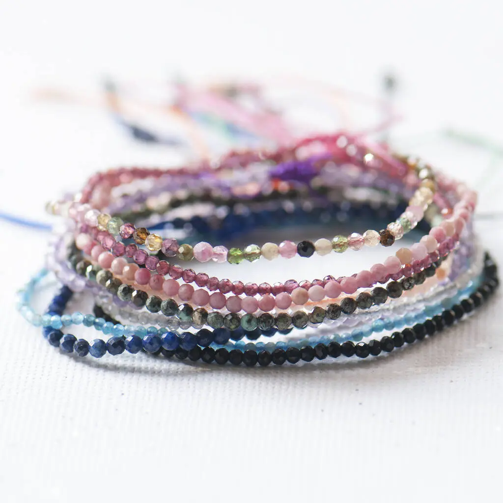 Natural Dainty Multi-Gemstone 2-3mm Tiny Beads Crystal Healing Charka Crystal Gold-Plated Chain Minimalist Bracelet Gift for Women (40 Types)