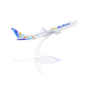 Boeing 737 Emirates FlyDubai 1/400 metal with stand
