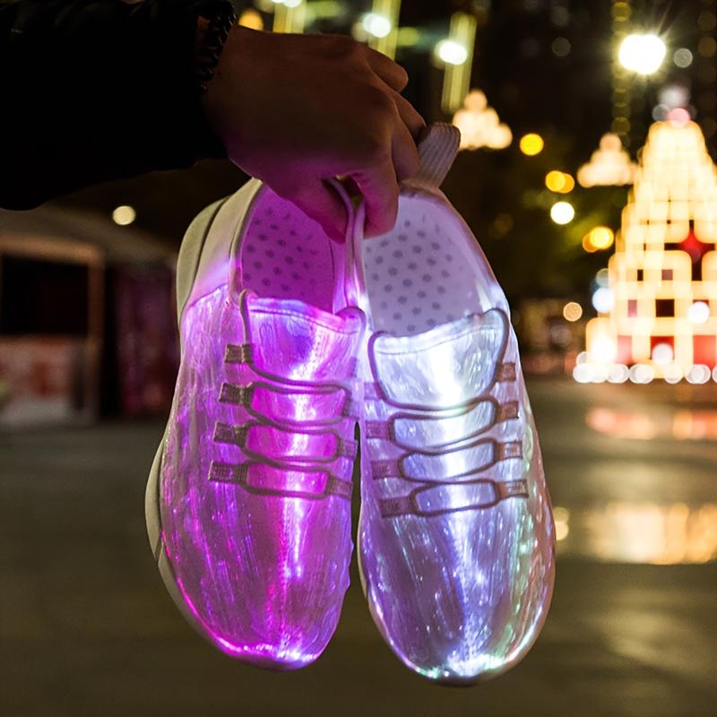Men's and women's fashionable sports shoes with colorful flashing lights, rechargeable and breathable, suitable for parties, outdoor sports, weddings and daily wear, casual shoes, lace-up style, modern shoes colorful shoelace