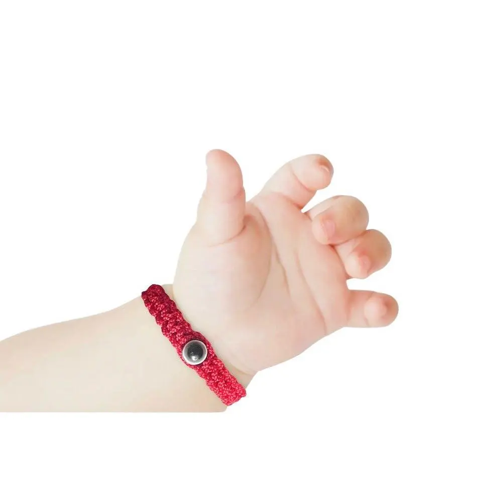 Red Bracelet Black Eye