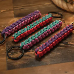 Crown Knot Keychain Kit Boondoggle Dynamite
