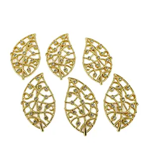 Goldene Blatt Strass Anhänger，Alloy Hollow Out Rhinestone Leaf Desktop Decor, Elegant Tabletop Ornament, Perfect for tabel Decoration, Unique Gift Idea
