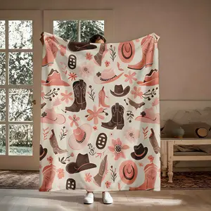 Pink Western Flannel Throw Blanket, Super Soft Warm Cowboy Hat Boot Throw, Ideal Birthday Gift for Country Music Lovers, Suitable for Couch Travel