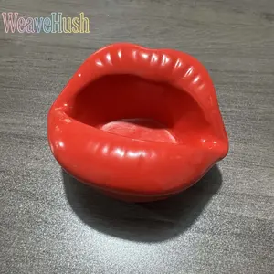 Novelty Red Lips Shape Ceramic Ashtray, Stylish Lip-Shaped Storage Bowl & Decorative Trinket Dish, Creative Art Decor for Home, Desktop & Vanity, Cute Personality Ornament for Keys, Jewelry, Coins & Small Items, Perfect Modern Decor for Living Room, Bedro