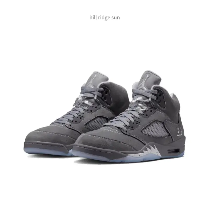 Retro Anti-Slip & Wear-Resistant Mid-Top Basketball Shoes