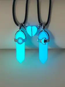 Night Glow Heart Moon Shape Couple Necklace Set, Glowing Column Accessories, Valentine's Day Anniversary Gift, Jewelry for Lovers, Heart Design Necklace