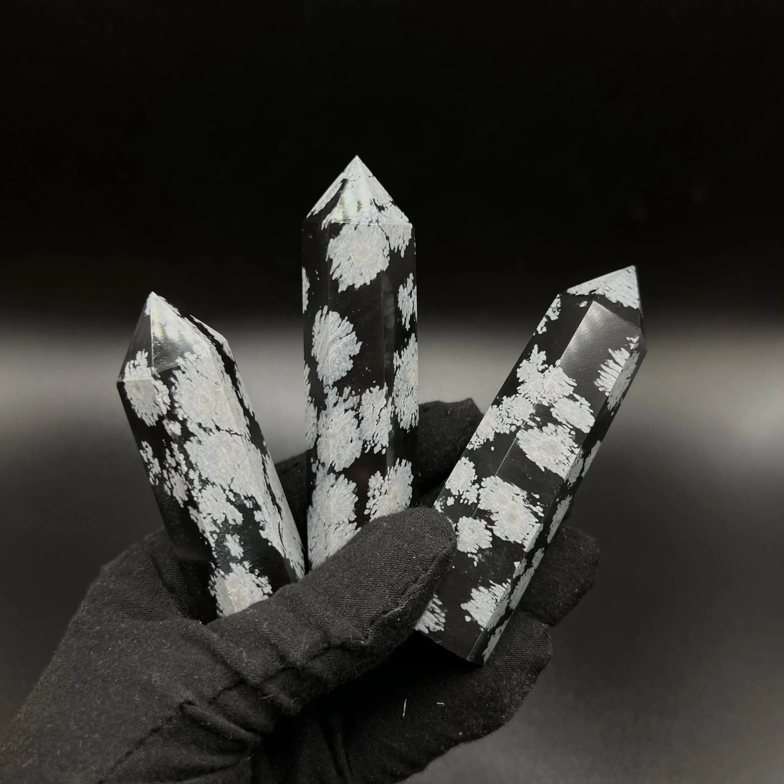 Obsidian Tower Snowflake | Obsidian black | Tower Crystal