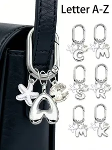 Silver cute letter A-Z keychain, suitable for women, with starfish and ocean pearl shell charms, letter initial pendant, shiny metal letter key ring, personalized bag charm, handbag