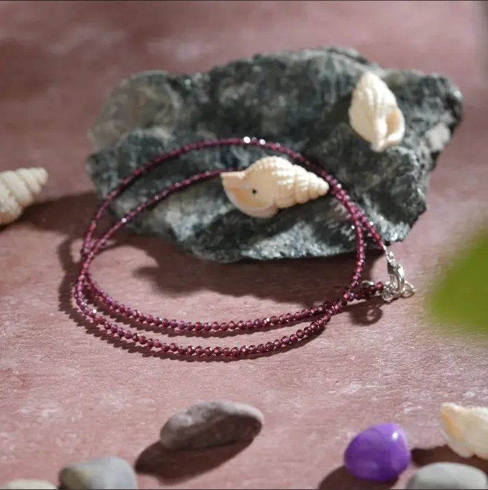 Natural Dainty Wine Red Garnet 2mm Tiny Beads Choker Minimalist Crystal Healing Natural Stone Necklace Gift For Her