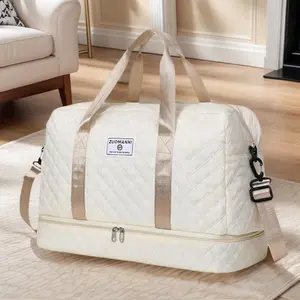Large Capacity Quilted Duffel Bag, Lightweight Weekender Gym Bag with Multiple Pockets, Travel Carry-On Bag for Overnight Trips & Daily Use