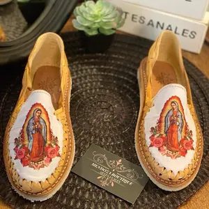 VIRGEN DE GUADALUPE SLIP -ON